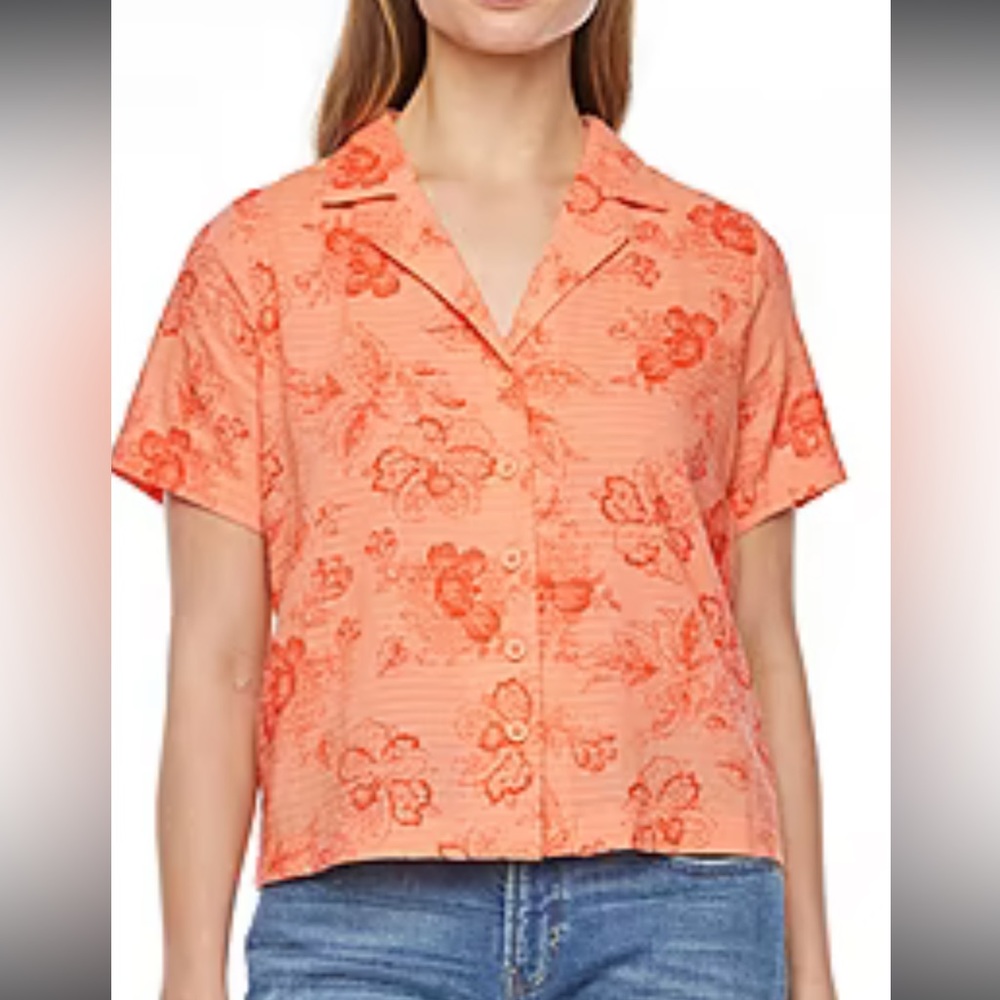a.n.a. NWT Button-up Short Sleeve Shirt